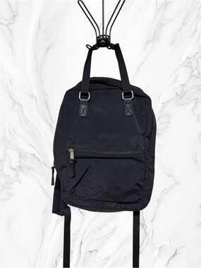 Wild fable Classic Black Lightweight Backpack